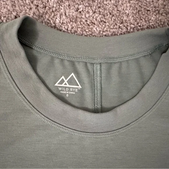 Wild Rye Women’s Merritt Muscle Tank - Picture 2 of 3